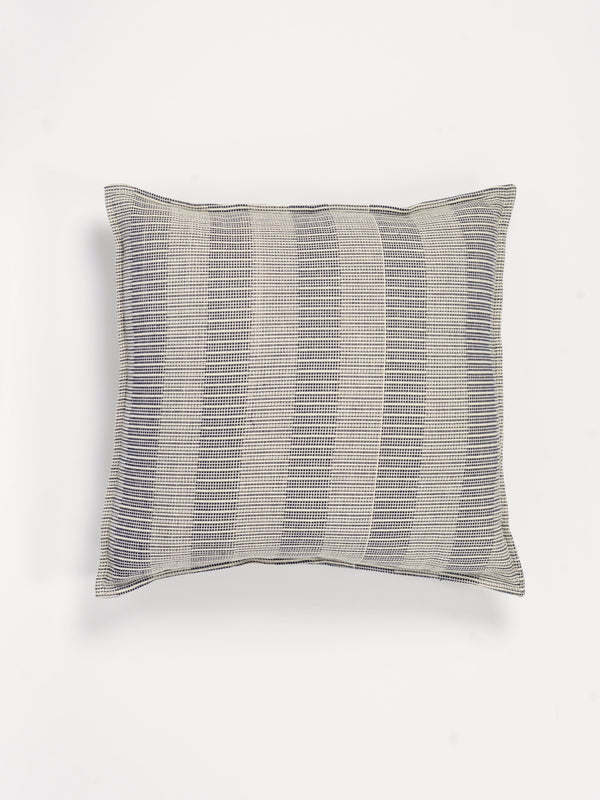 Coussin motifs rayures AÏSSA DIONE POUR TIMUNTU - Artisanat Sénégal