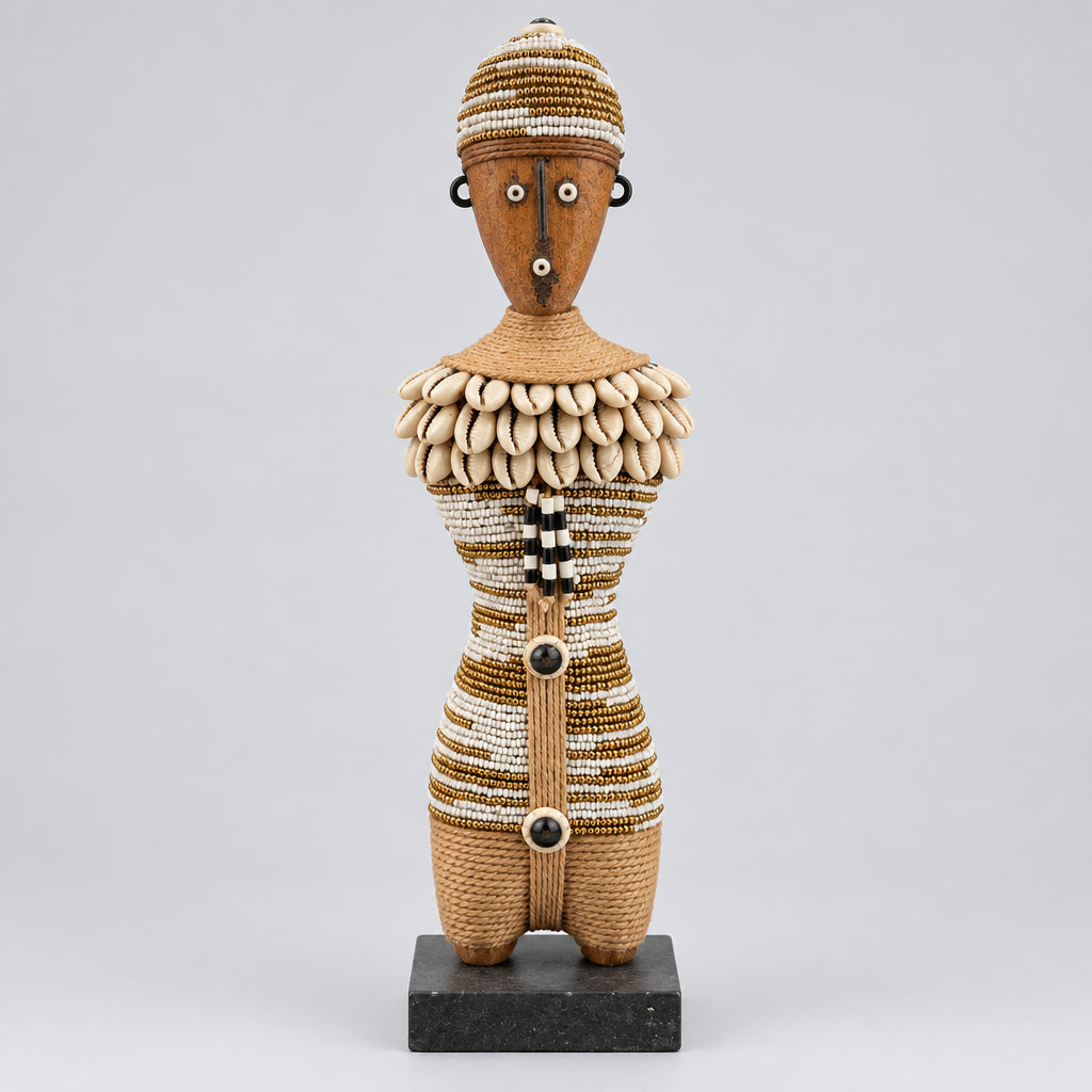 La poupée Namji perle - Artisanat Cameroun
