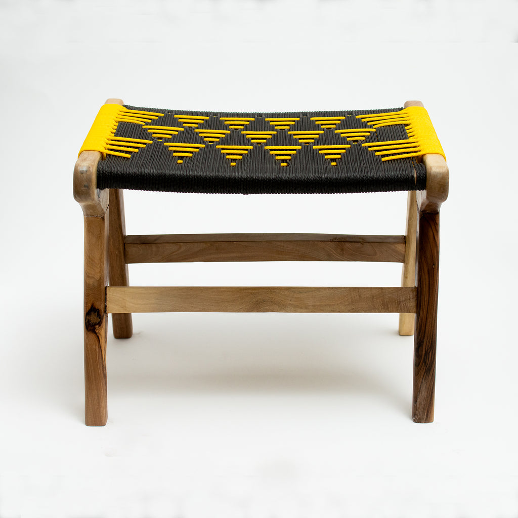 Tabouret artisanal en corde tressée