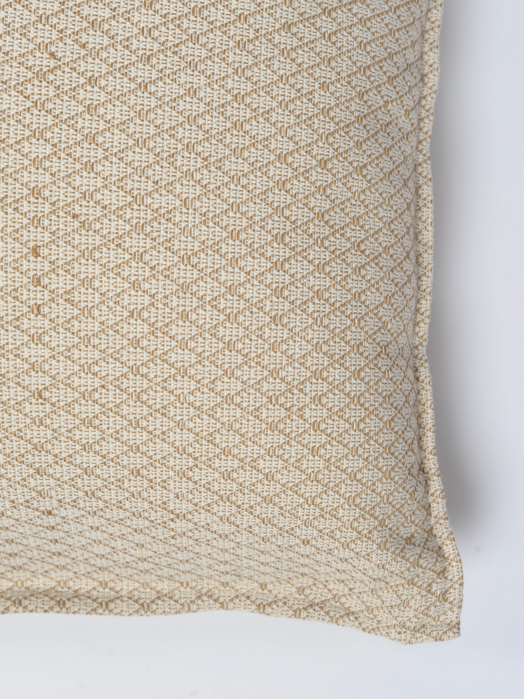 Coussin Aïssa Dione pour TIMUNTU