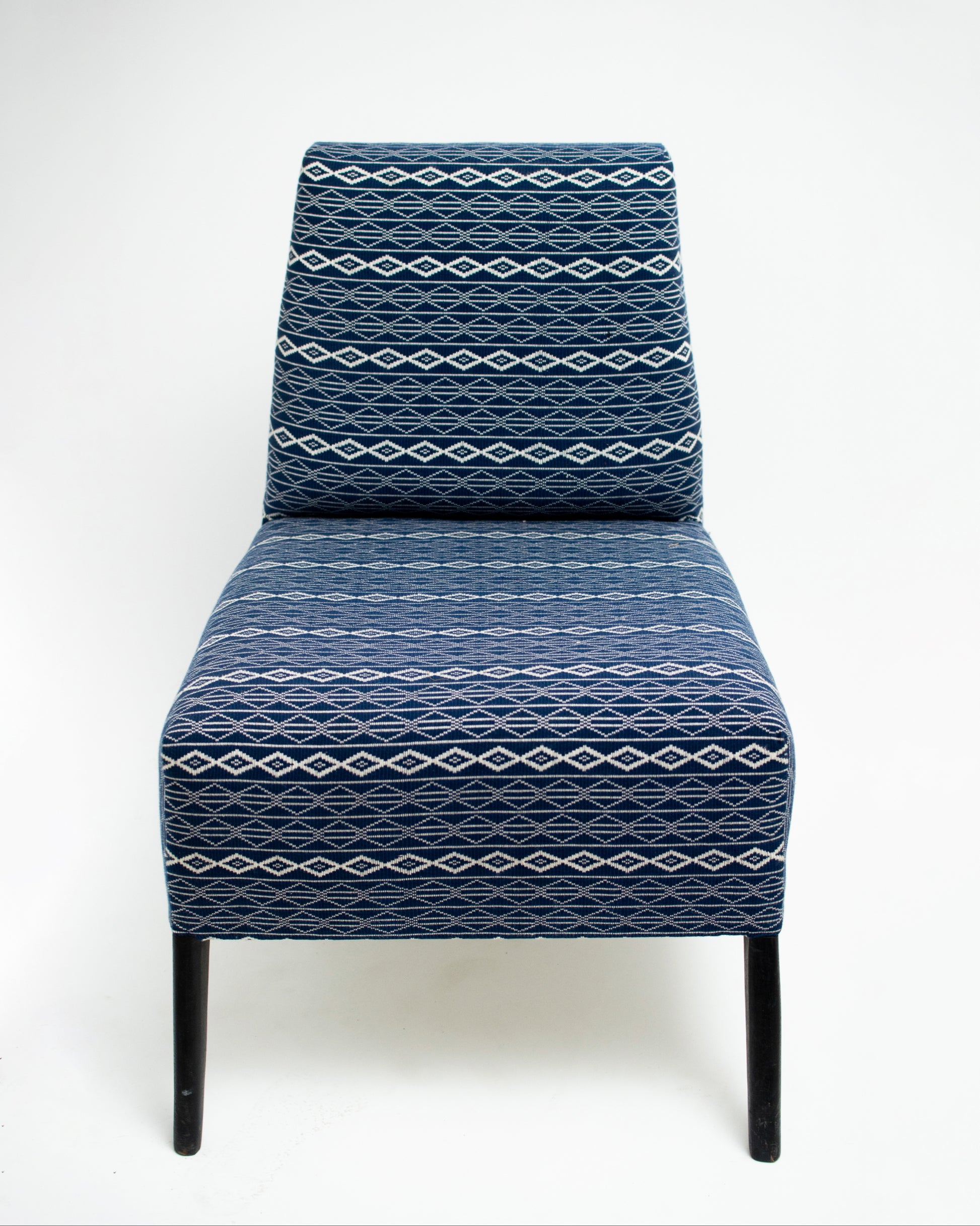Yuki Aïssa Dione armchair