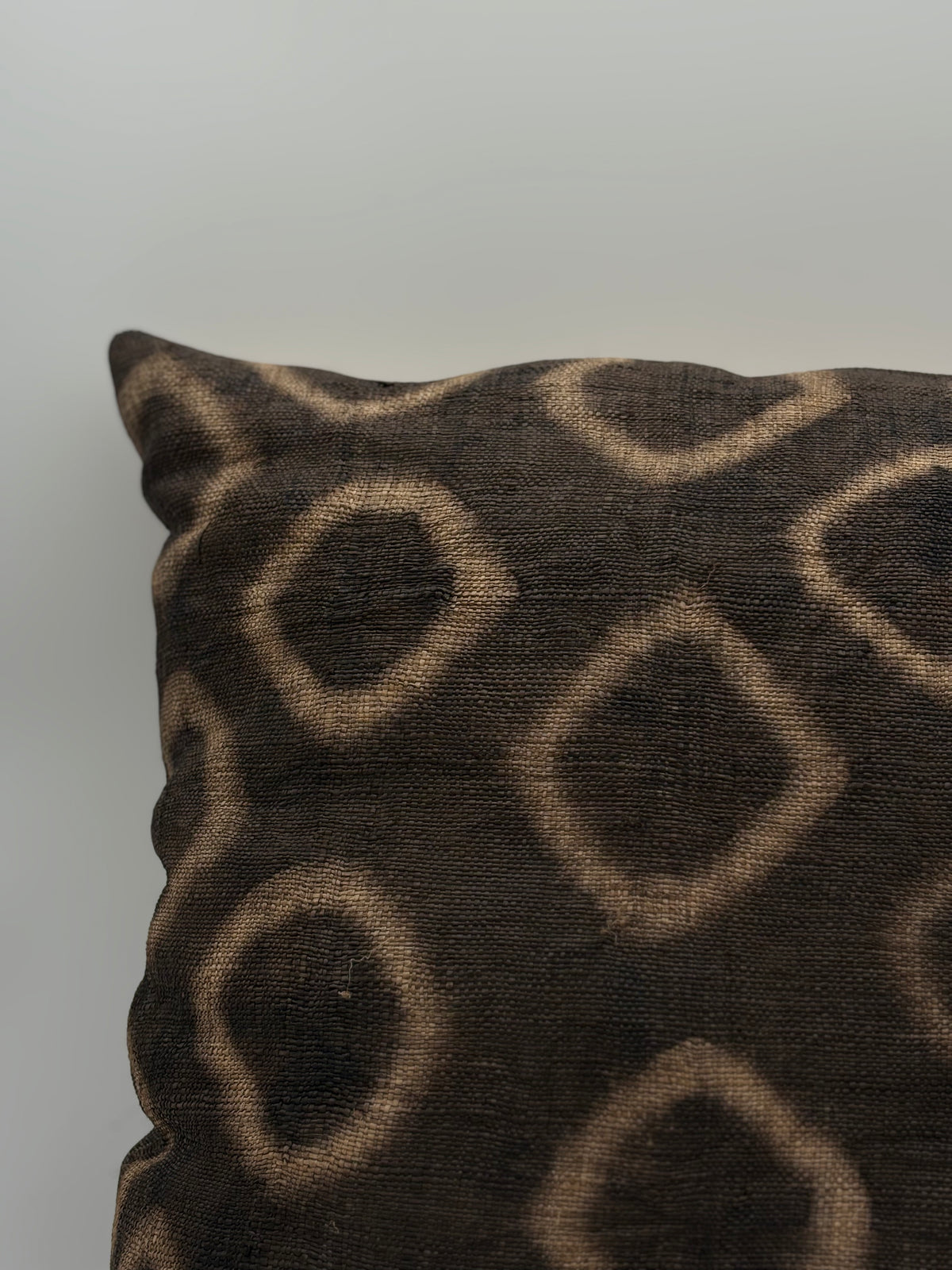 Coussin Ntshak motifs losange - Artisanat Congo