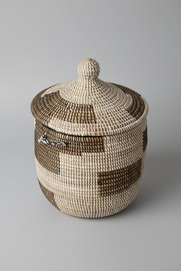 RAFFIA BASKETS - Moroccan Craft