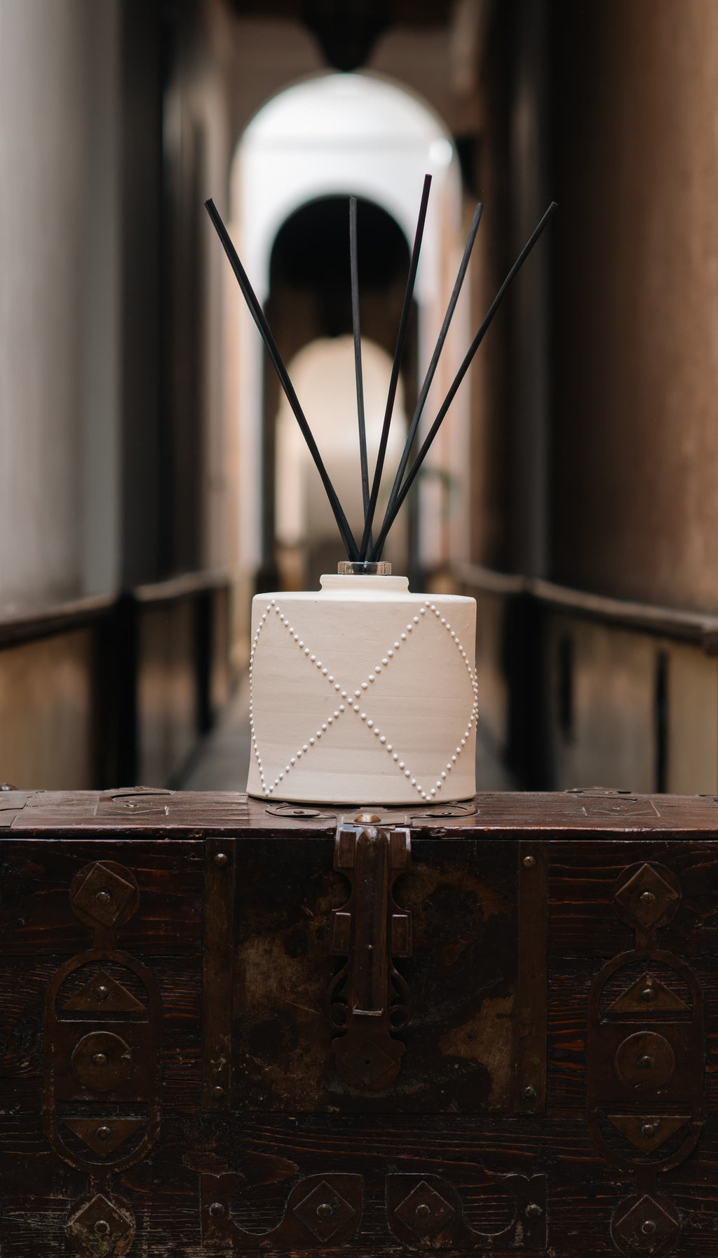 Diffuseur de parfum à bâtonnets Nomad Blanc Côté Bougie