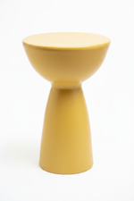 Tabouret céramique jaune — studio e-commerce